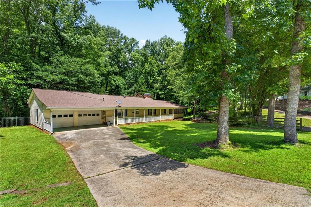 62 Chestnut Path Property Photo 4