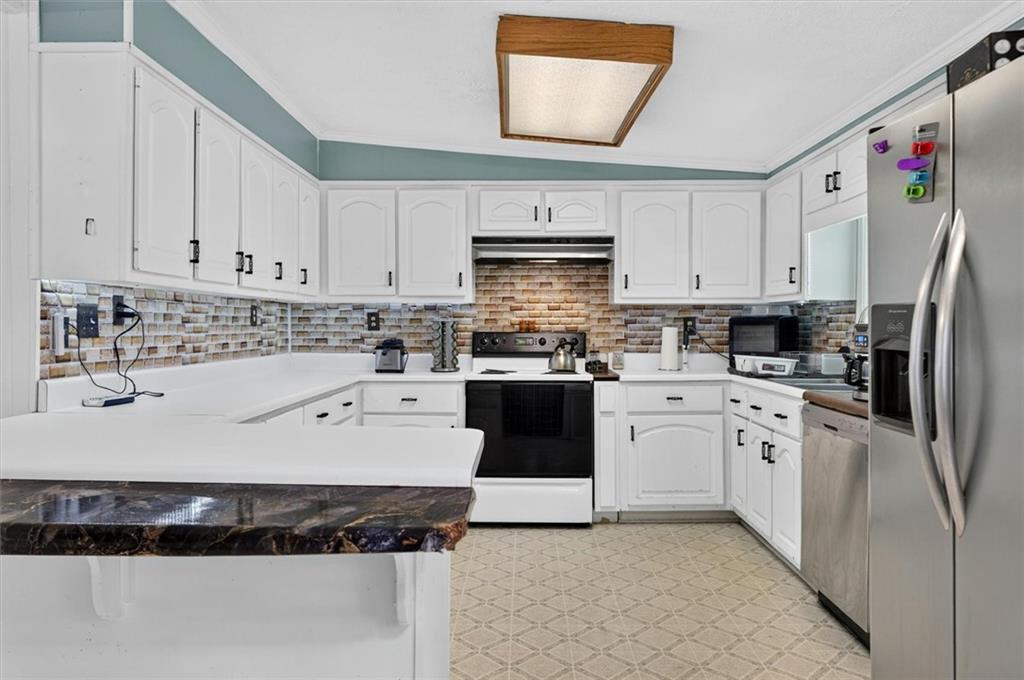 62 Chestnut Path Property Photo 7