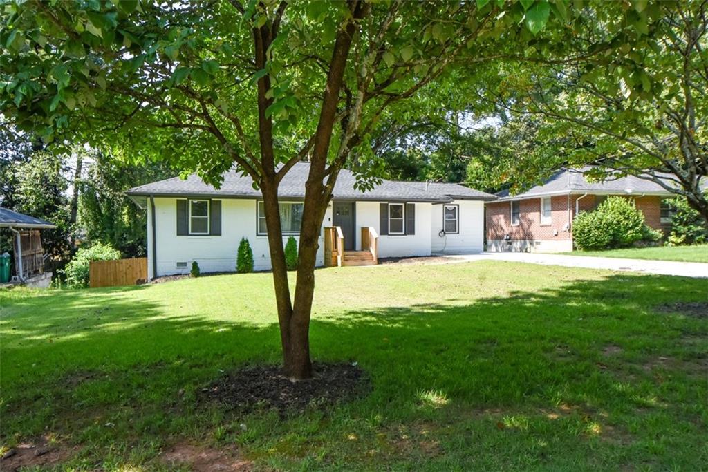 2805 Long Way Property Photo 4