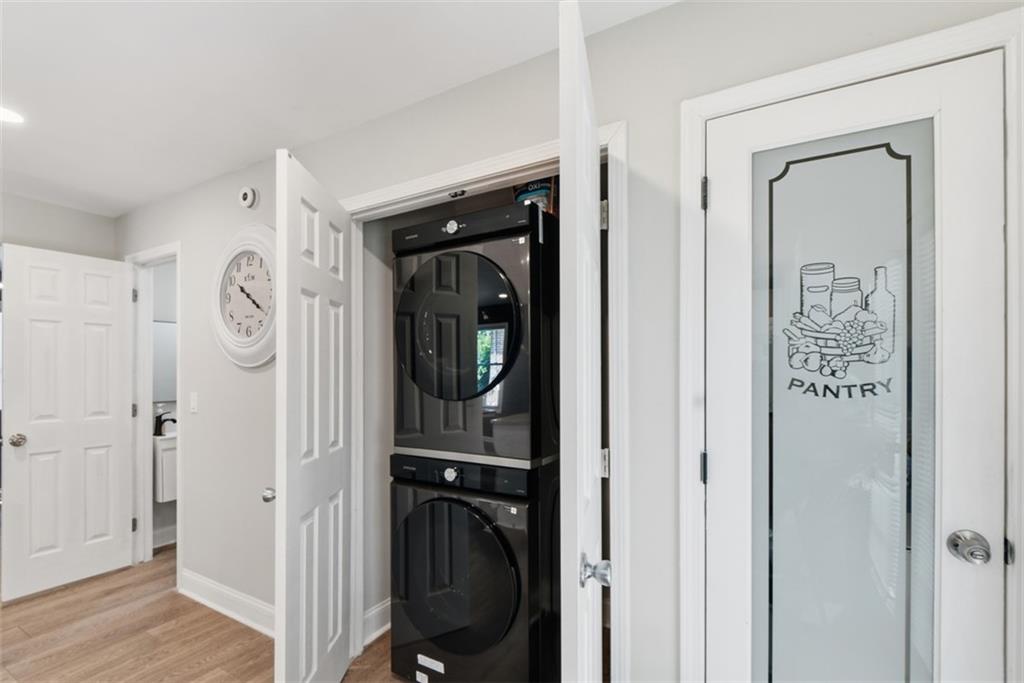 2805 Long Way Property Photo 16