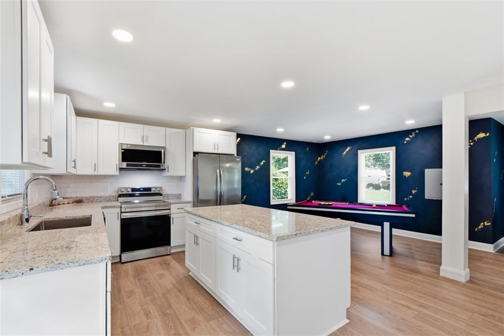 2805 Long Way Property Photo 19