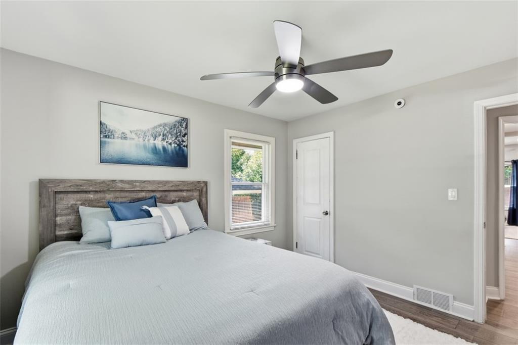 2805 Long Way Property Photo 31