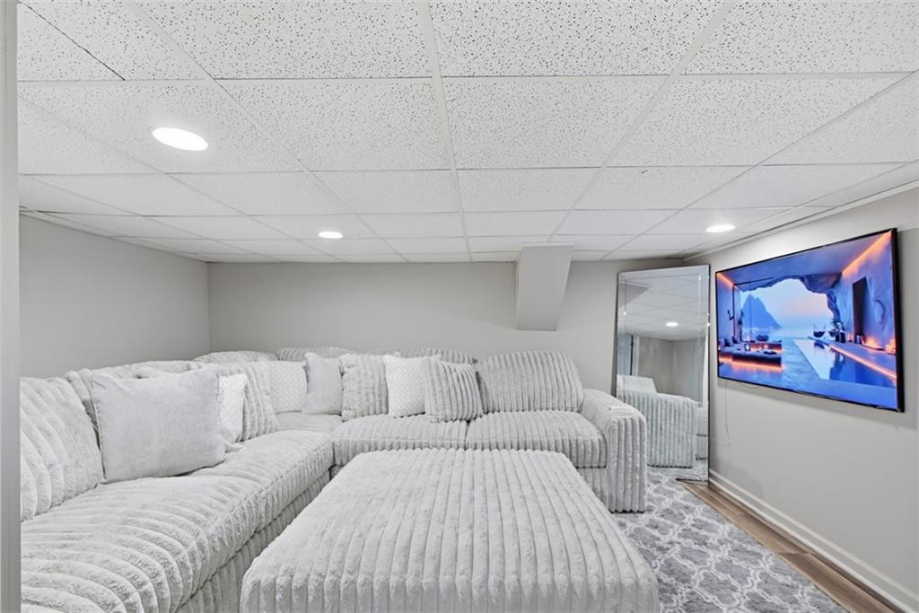2805 Long Way Property Photo 40