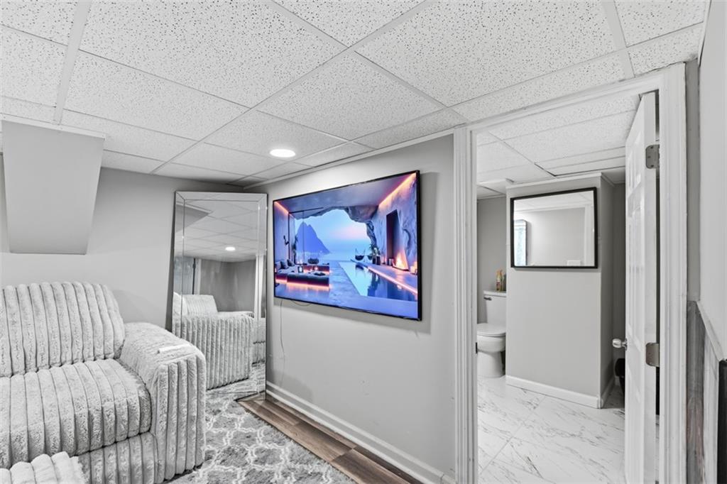 2805 Long Way Property Photo 41