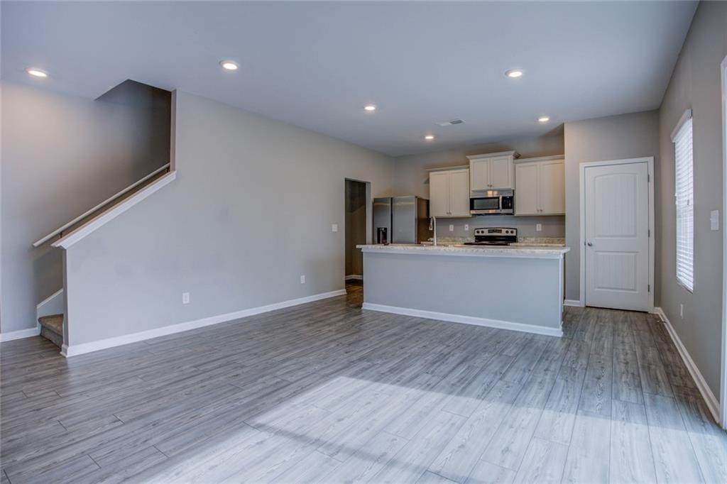 2502 Fraggle Roc Property Photo 10