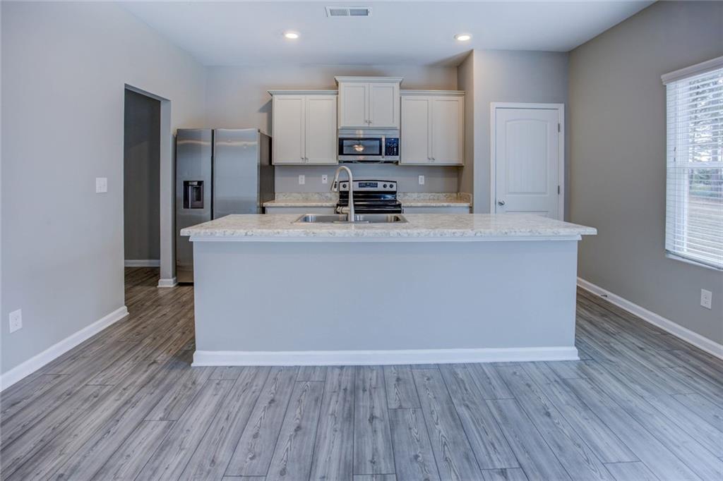 2502 Fraggle Roc Property Photo 11