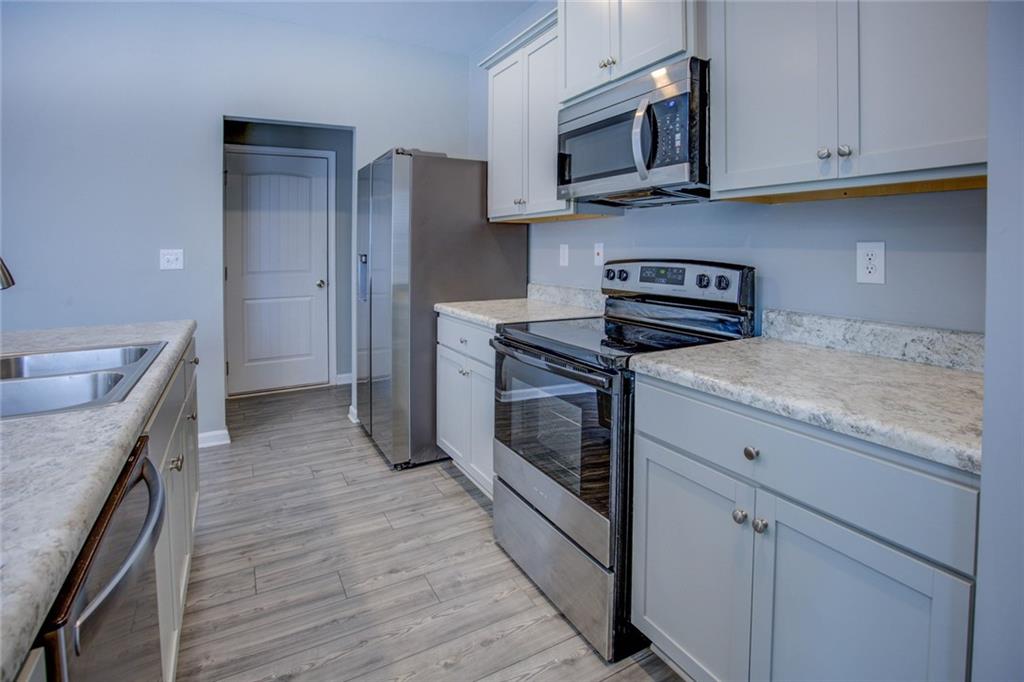 2502 Fraggle Roc Property Photo 15