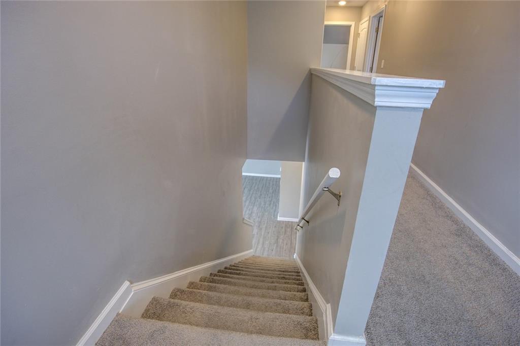 2502 Fraggle Roc Property Photo 17