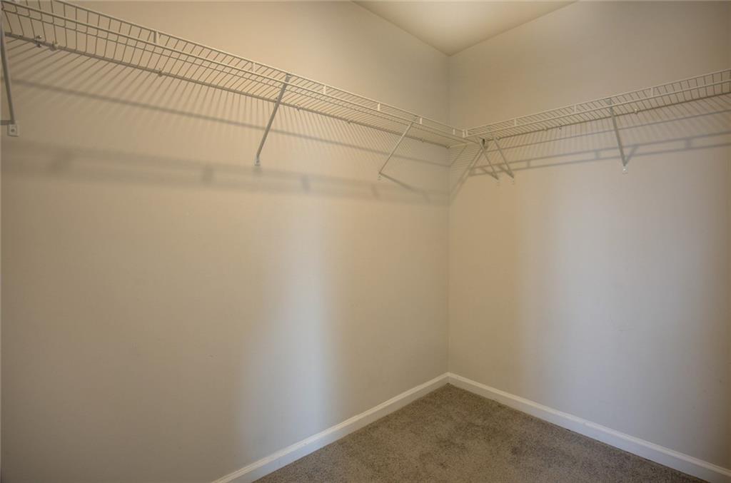 2502 Fraggle Roc Property Photo 23
