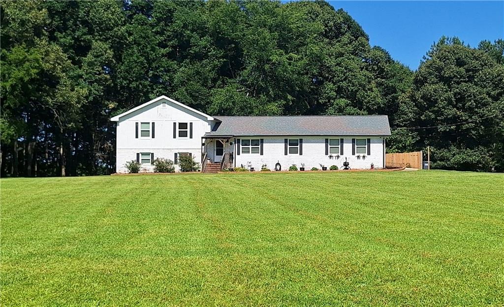 2107 Henderson Mill Road Property Photo 1