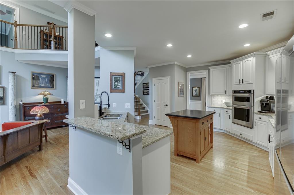 2758 Pathview Drive Property Photo 11