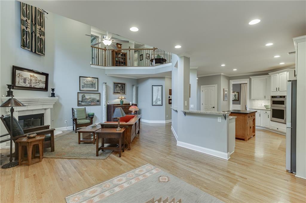 2758 Pathview Drive Property Photo 12