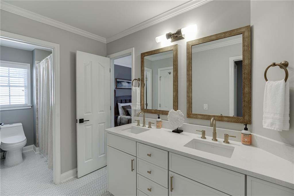 2758 Pathview Drive Property Photo 40