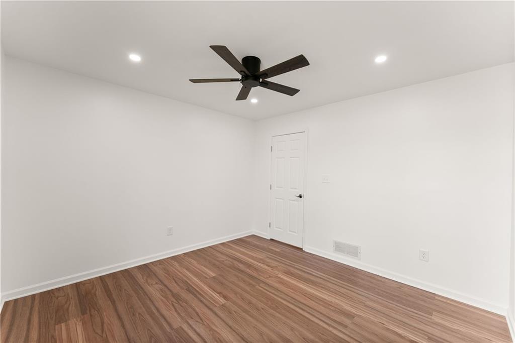 5820 Steve Black Road Property Photo 22