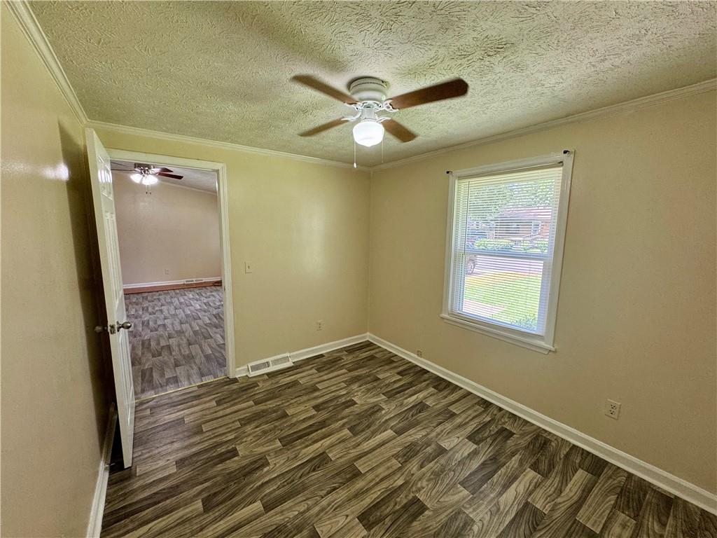 7 Sherwood Loop Property Photo 11