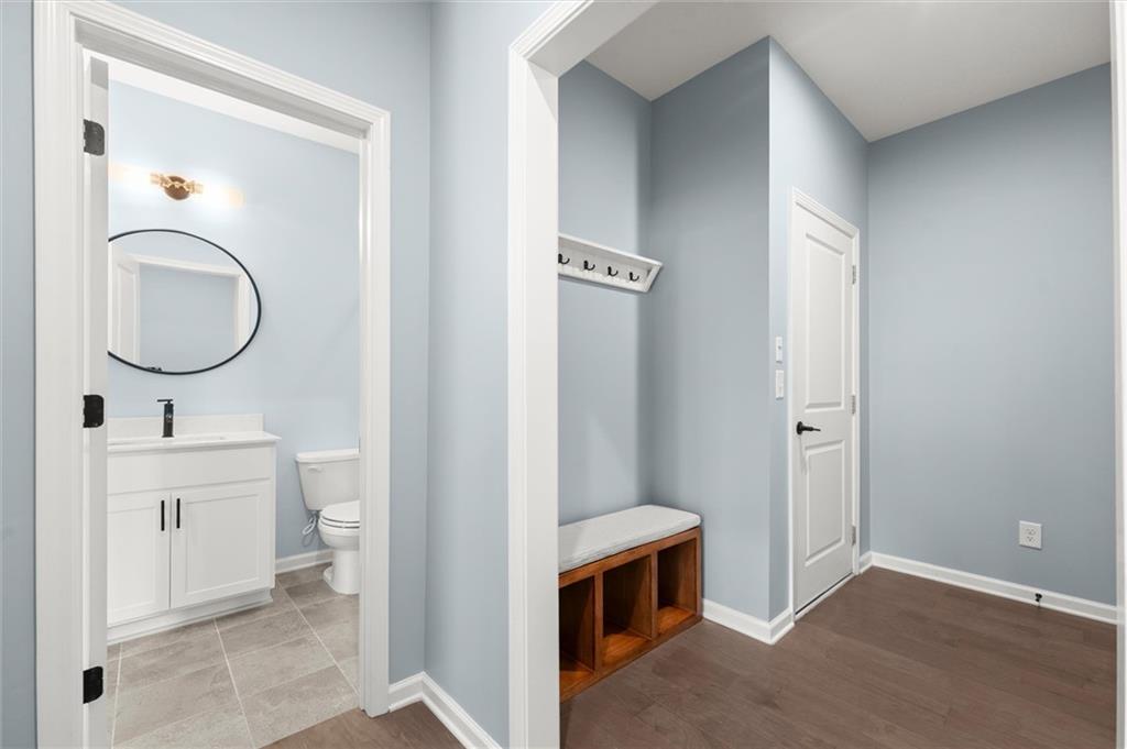 6460 Cortland Walk Property Photo 15