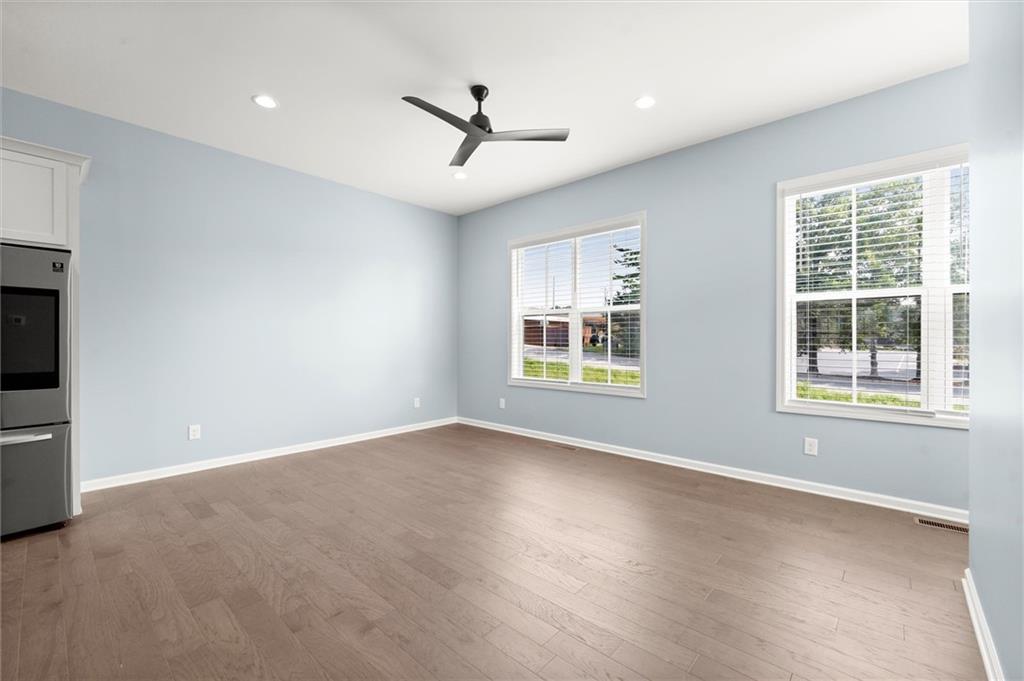 6460 Cortland Walk Property Photo 21