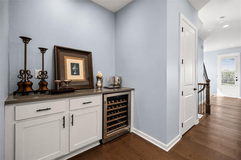 6460 Cortland Walk Property Photo 34