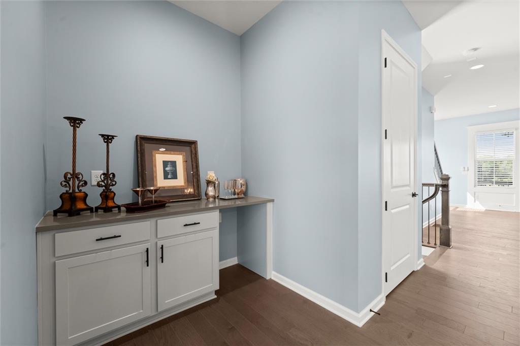 6460 Cortland Walk Property Photo 35
