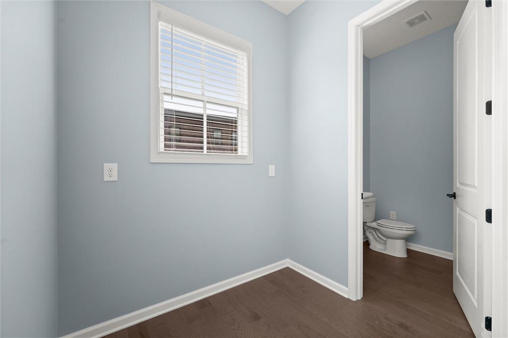6460 Cortland Walk Property Photo 38