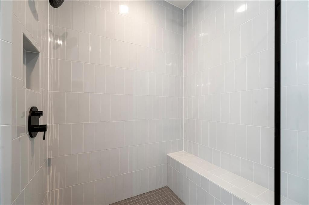 6460 Cortland Walk Property Photo 48