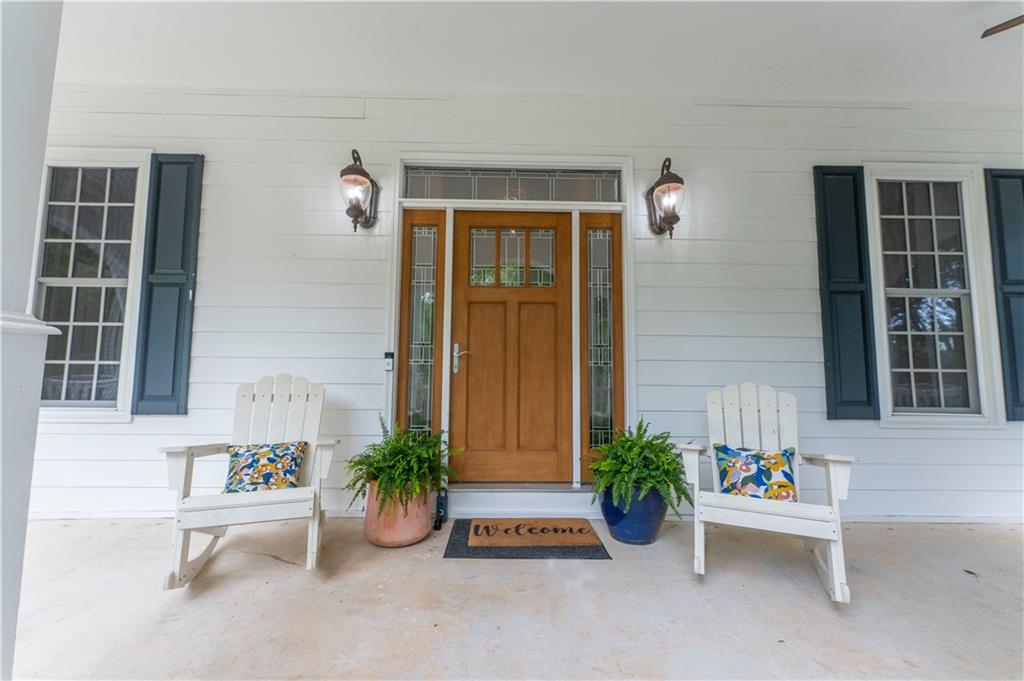 4655 Hamptons Drive Property Photo 3