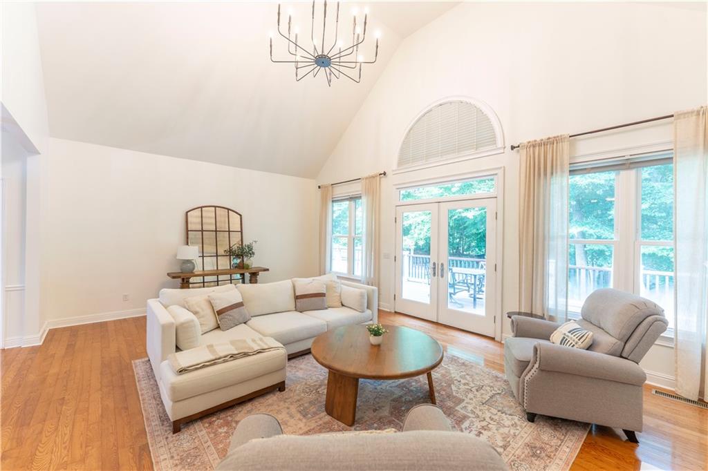 4655 Hamptons Drive Property Photo 11
