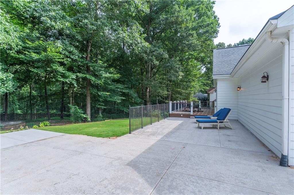 4655 Hamptons Drive Property Photo 39