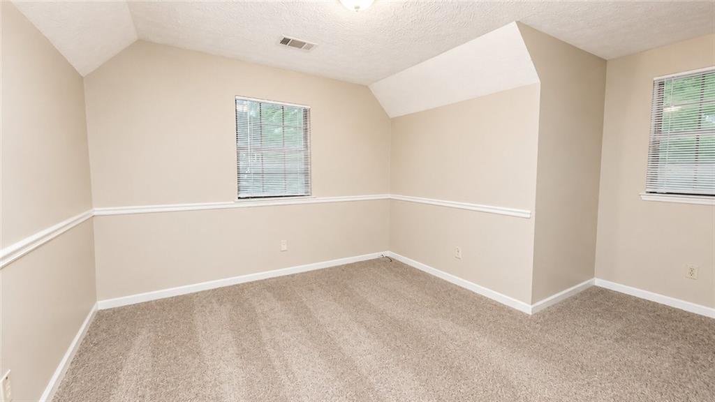 8272 Blackfoot Trail Property Photo 17