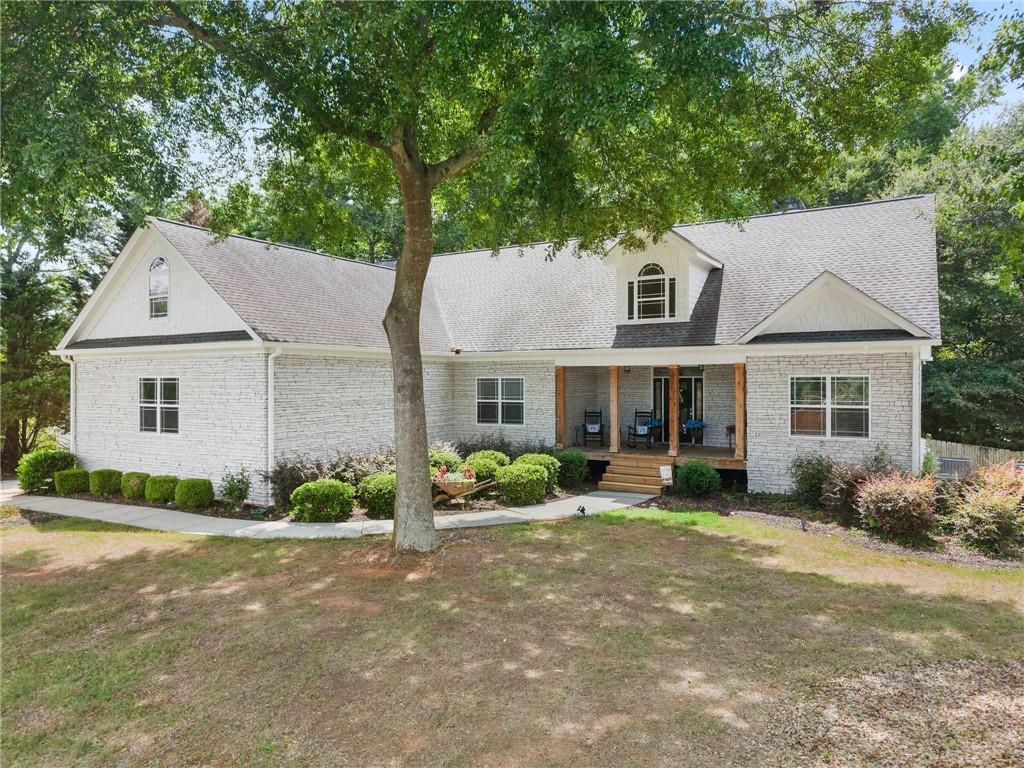 860 Lakeview Drive Property Photo 10