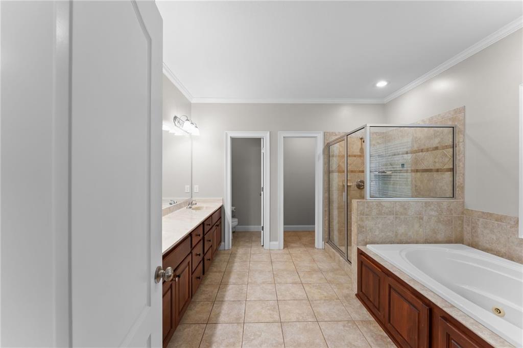 860 Lakeview Drive Property Photo 37