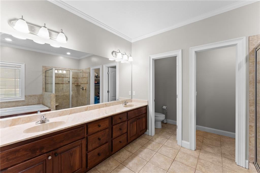 860 Lakeview Drive Property Photo 38
