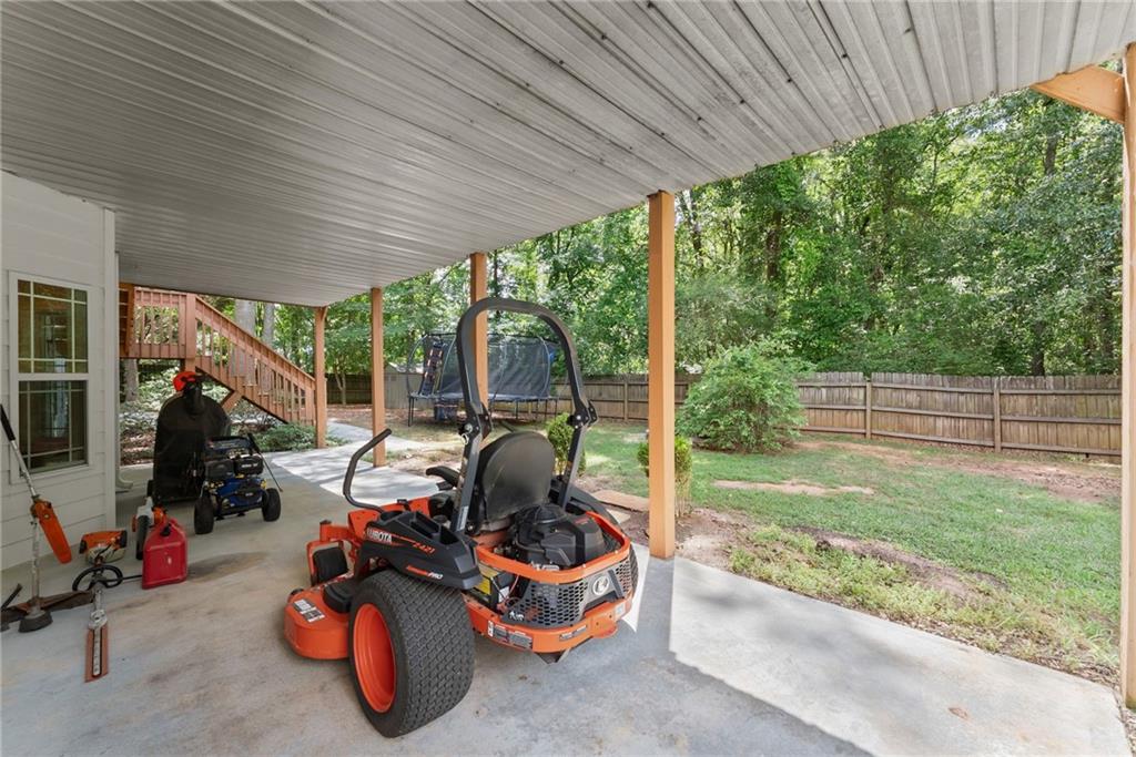 860 Lakeview Drive Property Photo 67