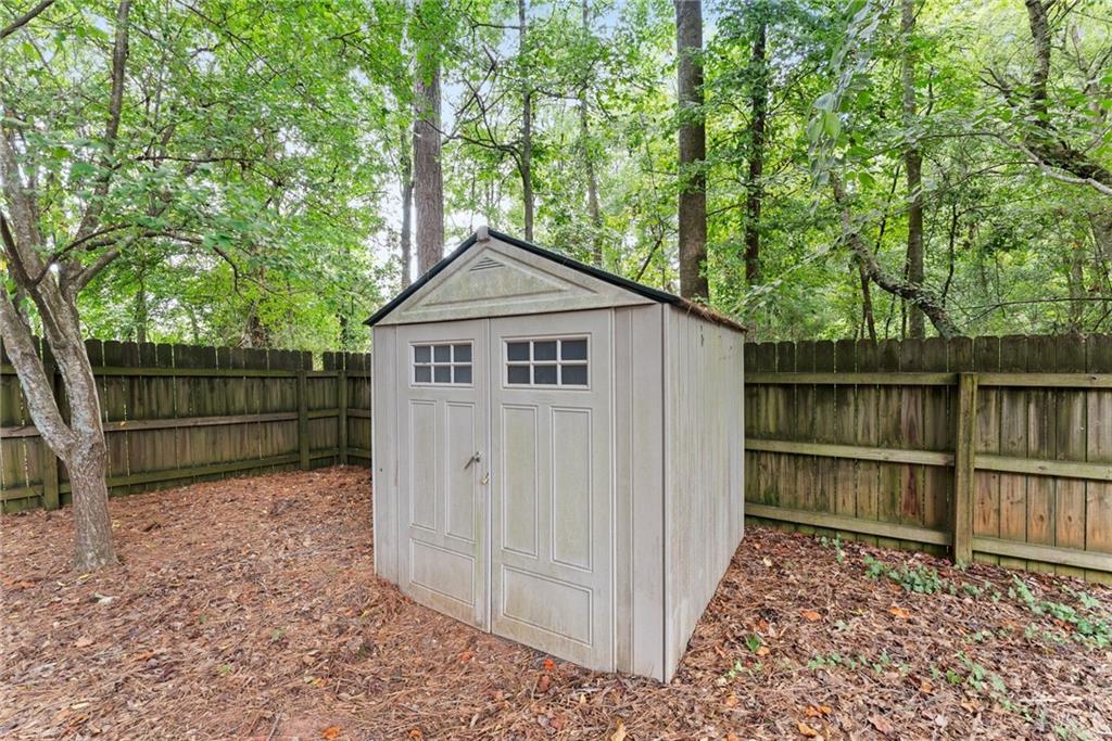 860 Lakeview Drive Property Photo 73