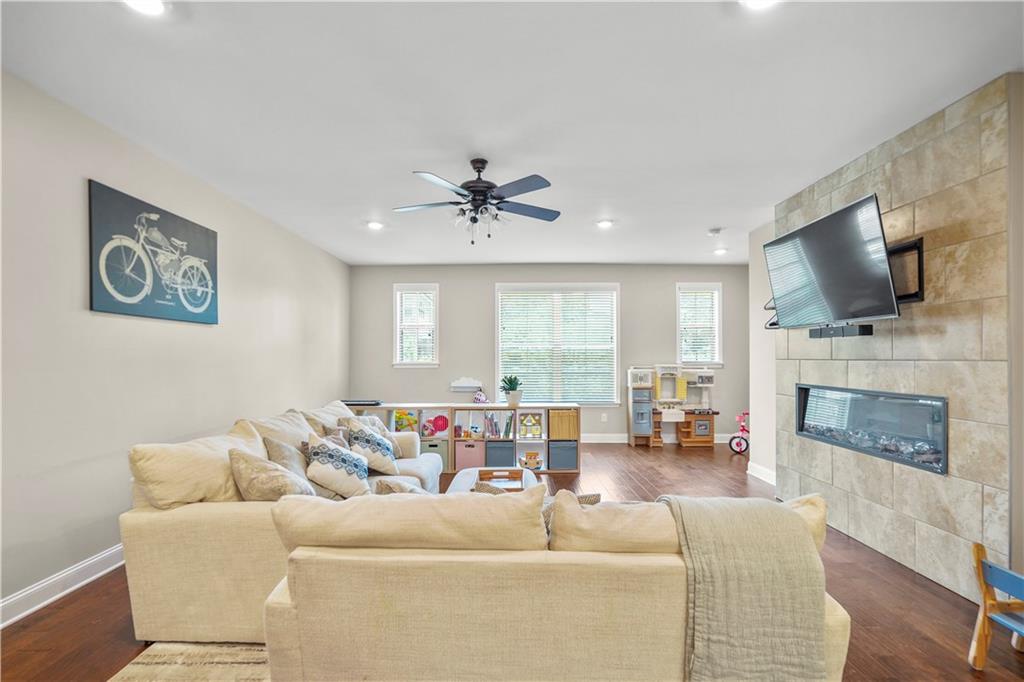 3487 Evermore Parkway Property Photo 5