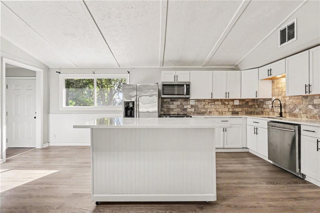 531 Landers Street Property Photo 12