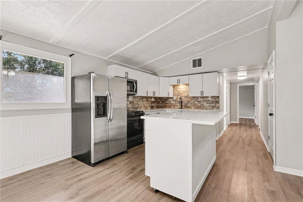 531 Landers Street Property Photo 13