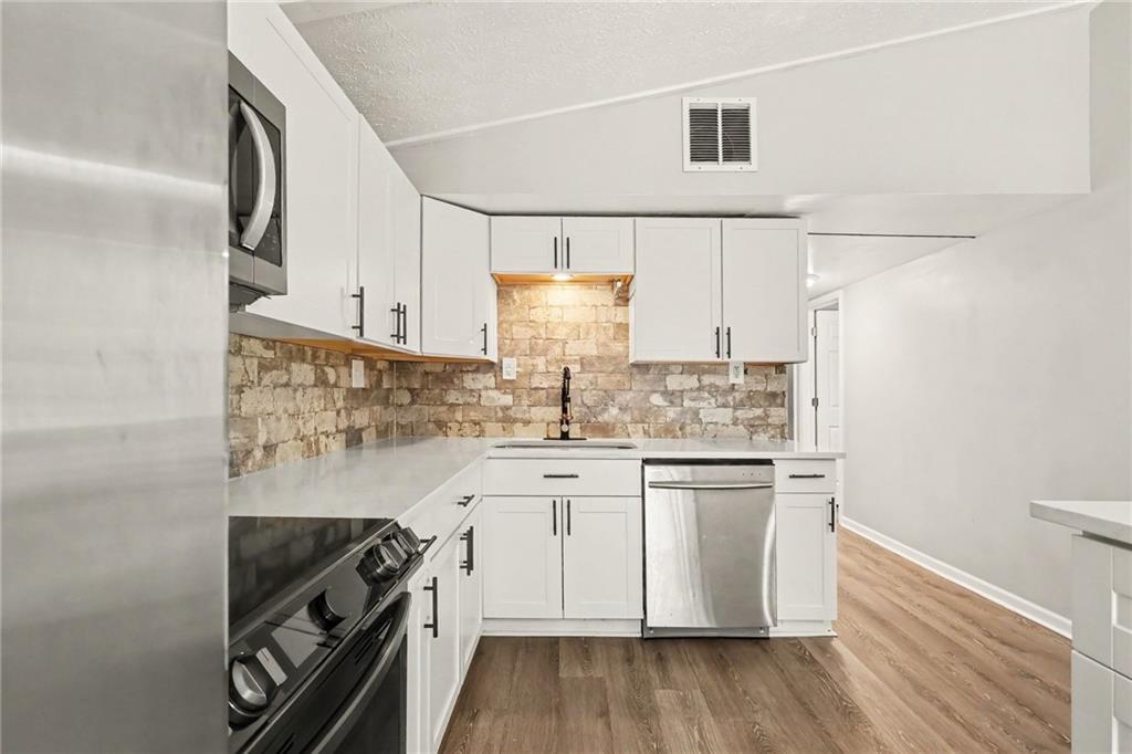 531 Landers Street Property Photo 15
