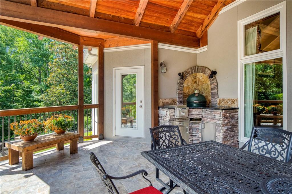 8320 Glen Lake Drive Property Photo 13