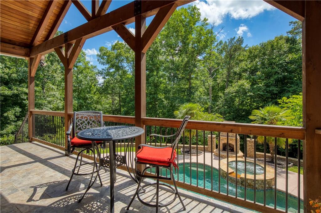 8320 Glen Lake Drive Property Photo 14
