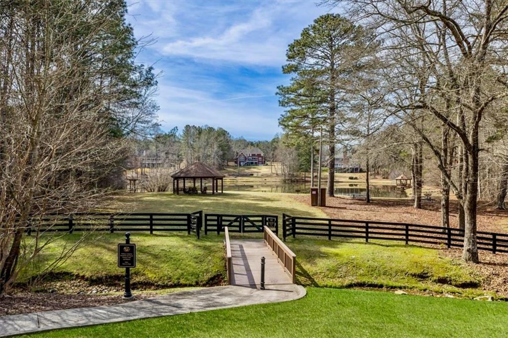 8320 Glen Lake Drive Property Photo 40