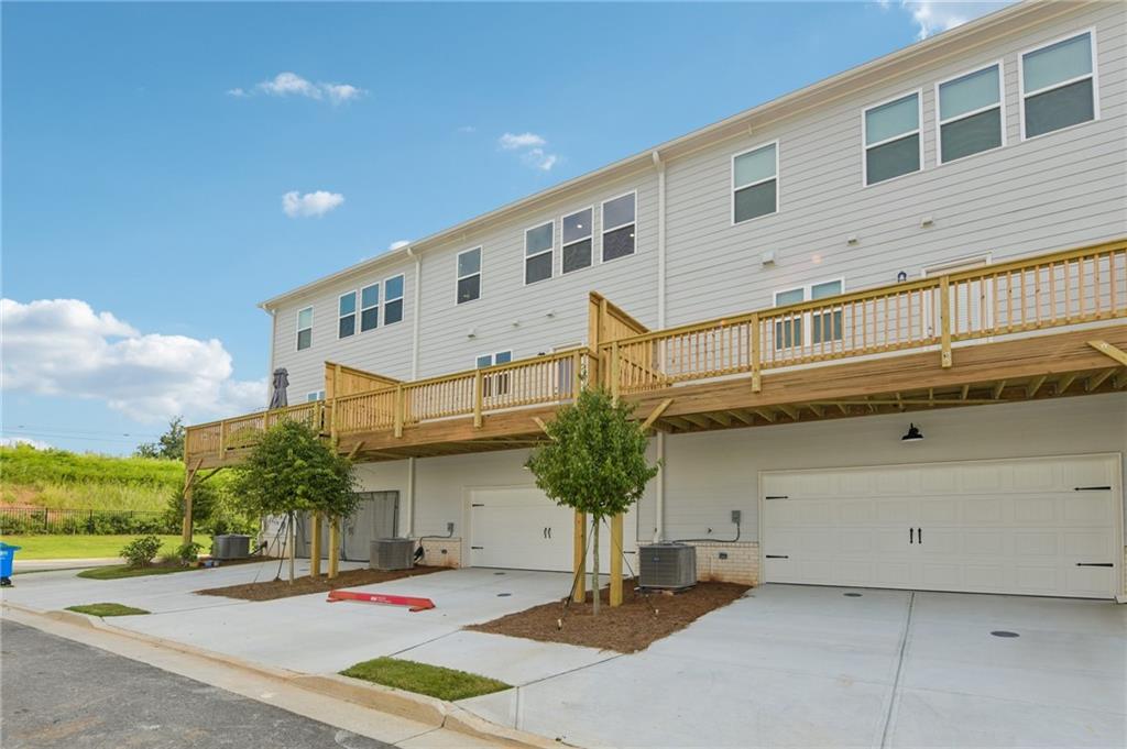 101 Epperly Way Property Photo 33