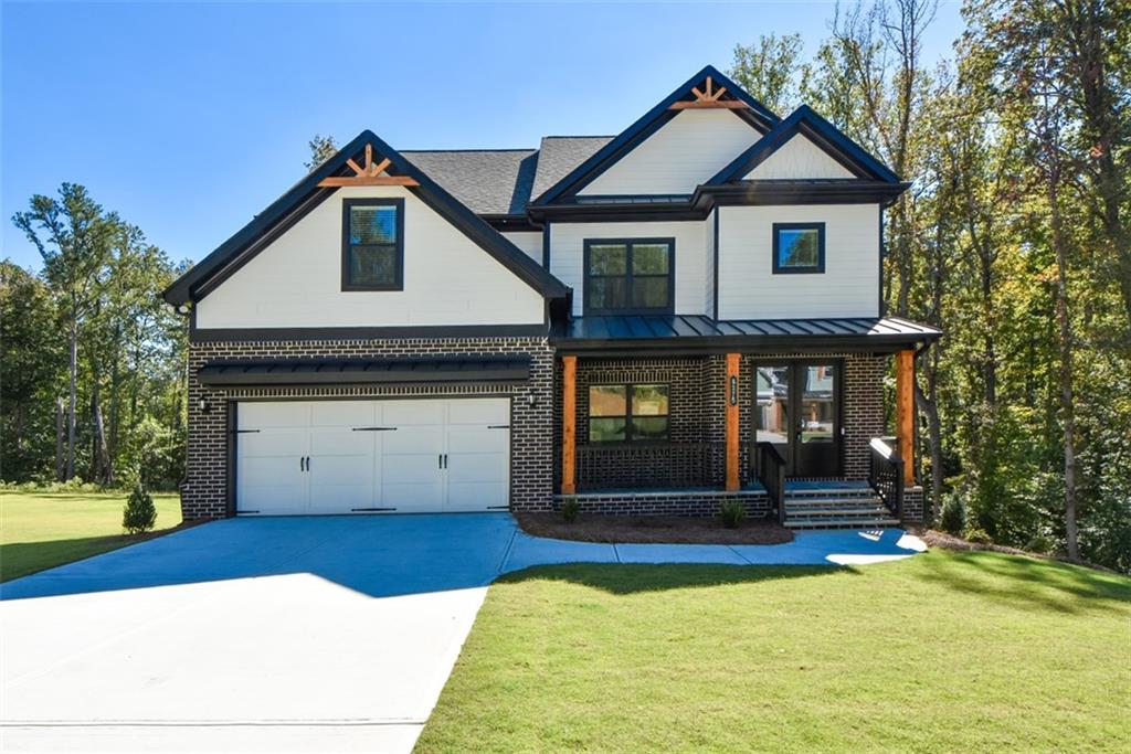 8275 Crooked Creek Drive Property Photo 1