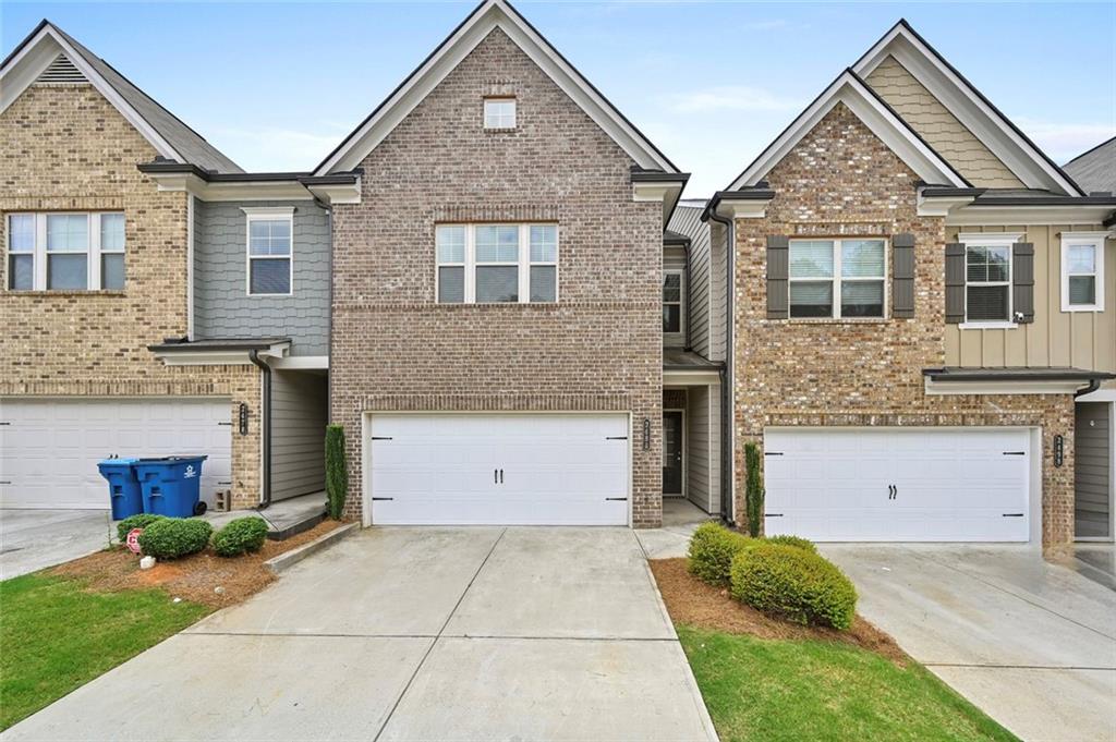2488 Irwell Way Property Photo 1