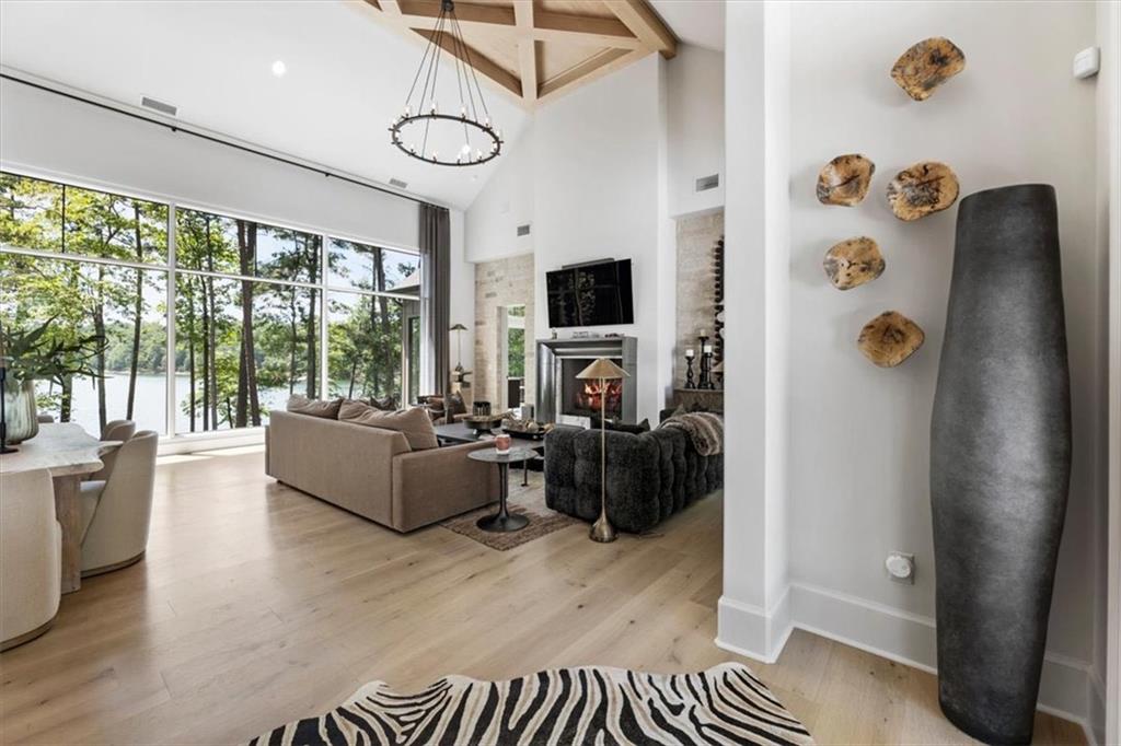 9330 Lisa Circle Property Photo 10