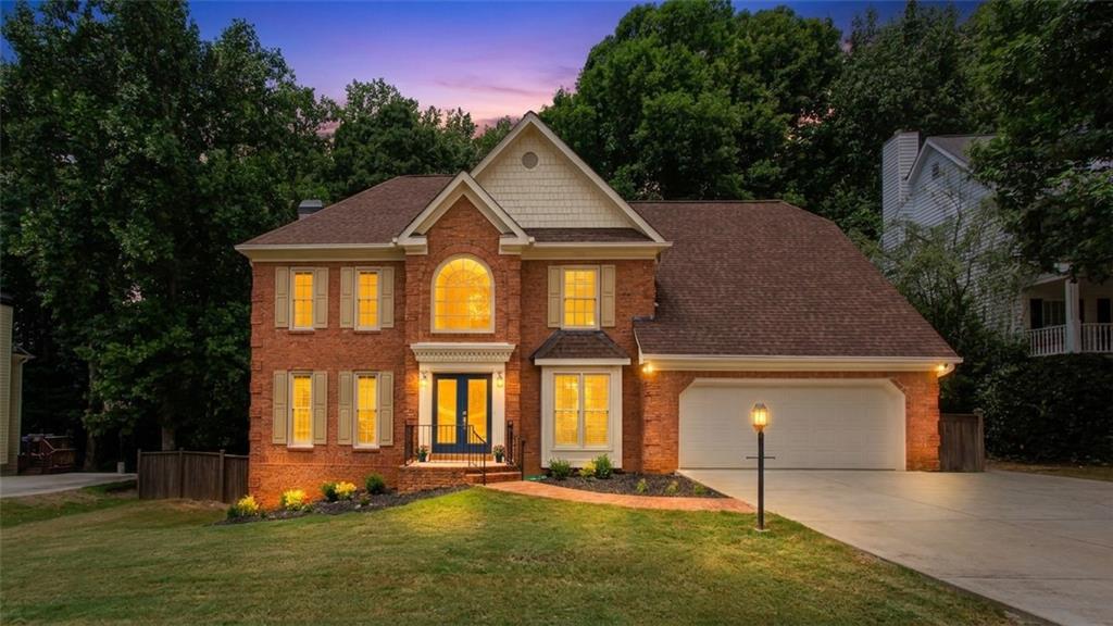 1405 Holly Lake Circle Property Photo 1
