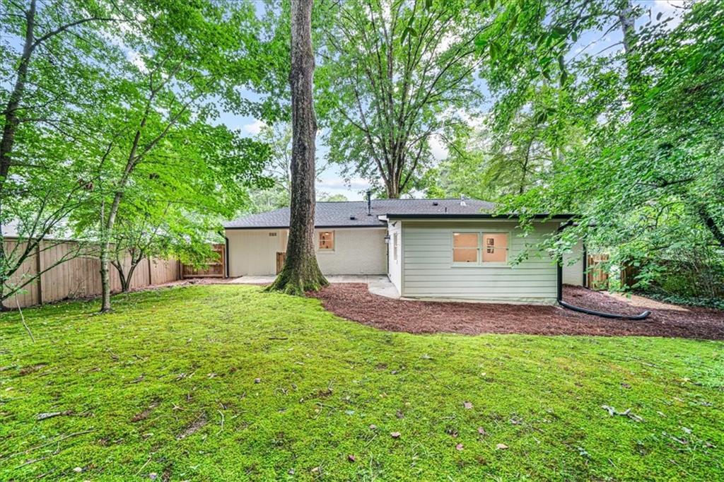 1875 Ravenwood Way Ne Property Photo 21