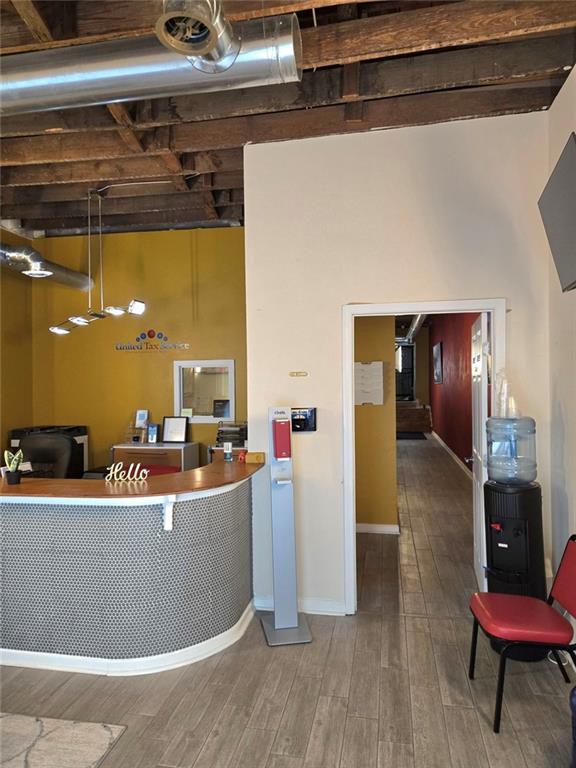 7809911 Property Photo 2