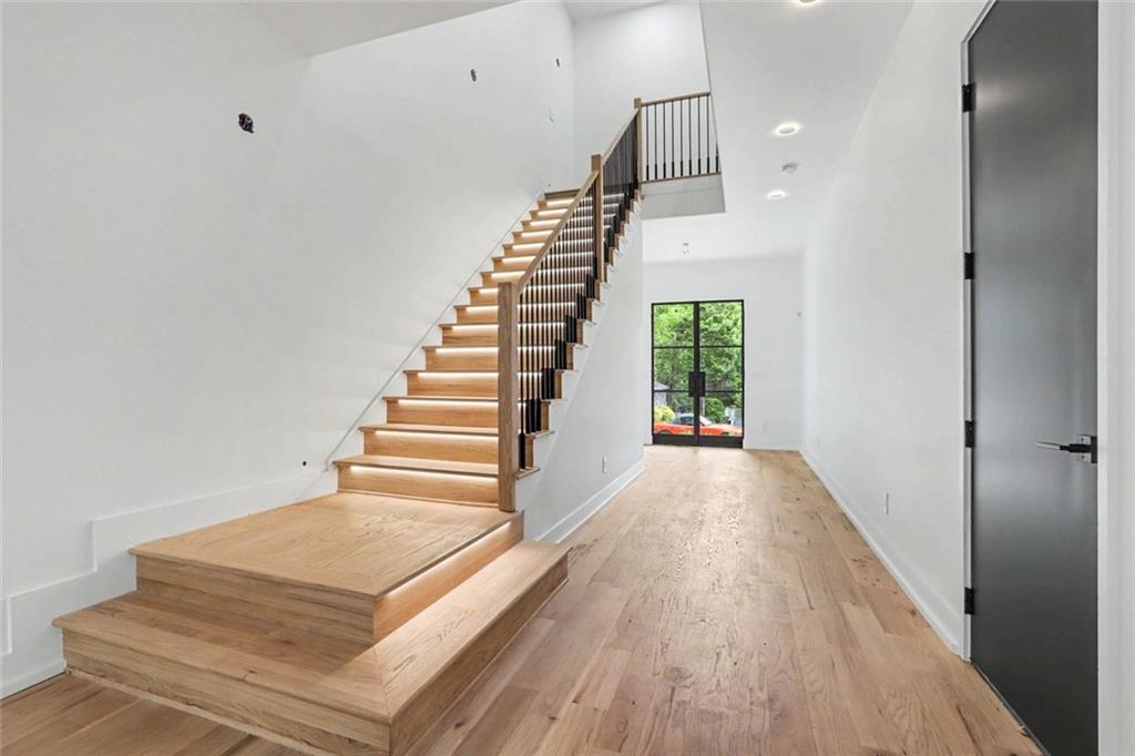 7809930 Property Photo 4
