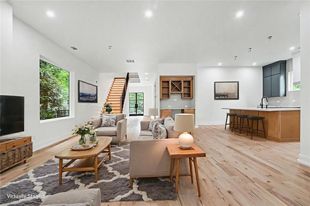 7809930 Property Photo 6